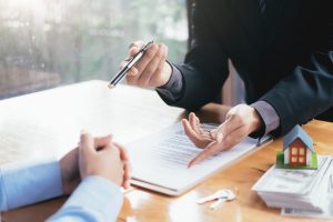 Property Manager vs. Condo Manager